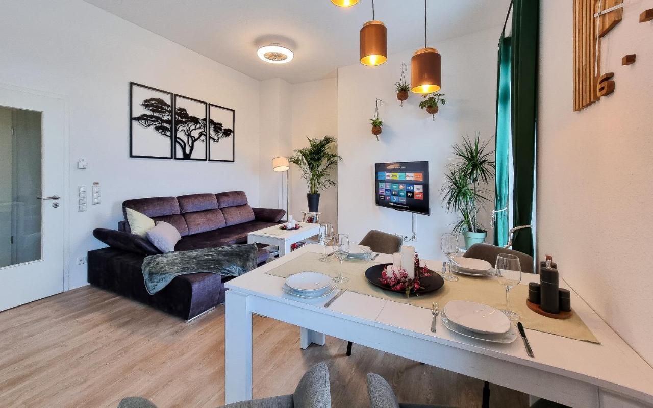 Wiluka Penthouse Mit Grosser Dachterasse Nachhaltig Eingerichtet Netflix Limburg an der Lahn Extérieur photo