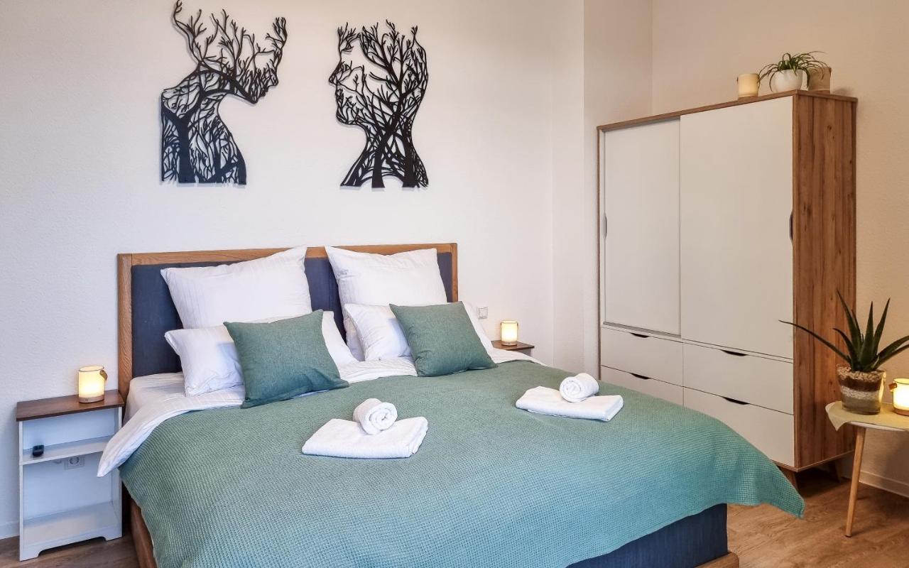 Wiluka Penthouse Mit Grosser Dachterasse Nachhaltig Eingerichtet Netflix Limburg an der Lahn Extérieur photo
